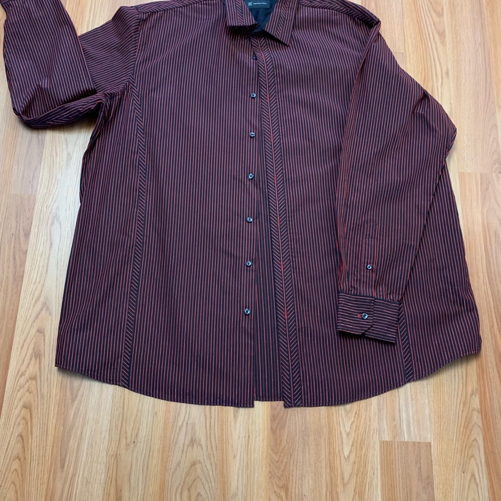 International Concepts black & red dress shirt